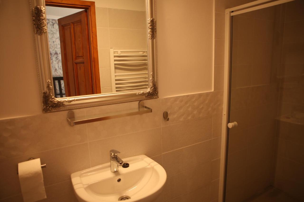 Hunyadi Panzio-Apartman Makó Eksteriør billede
